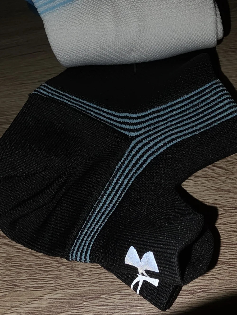 Under Armour Blue Low-Cut UA ArmourDry Run Lite Socks (3-Pack) M, 7-8.5, W 6-10.